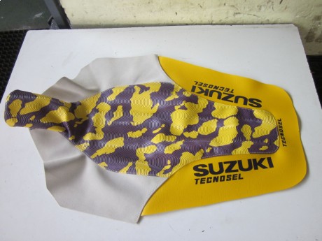 Mastercross New Spare Parts Tecnosel Seat Suzuki Cover Rm 125 250 1992 Gripper Sky Suede Nos Fit Rm125 1989 92 - 1992 Suzuki Rm125 Seat Cover